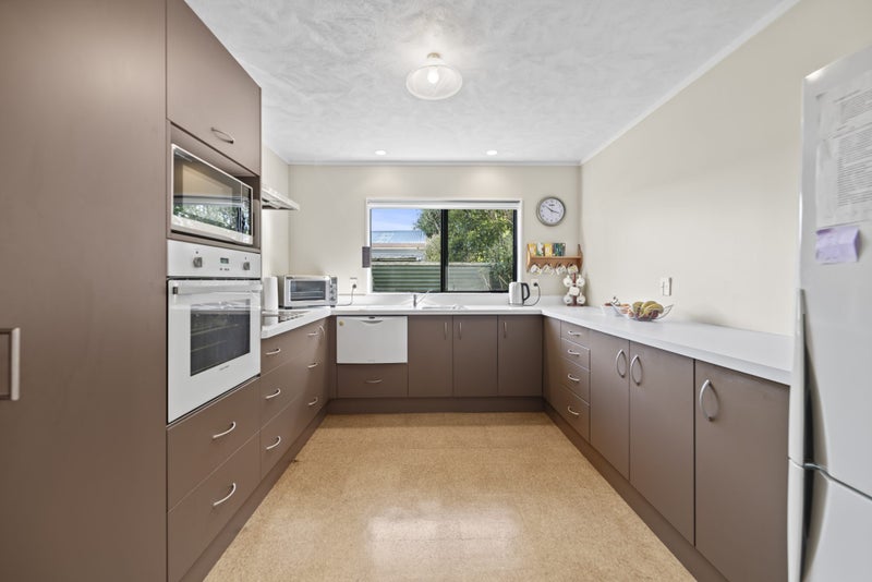 416A Botanical Road, West End, Palmerston North - Carousel 2