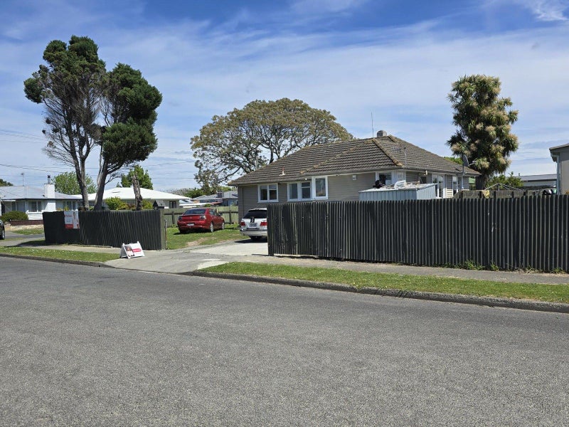 33 Lister Crescent, Maraenui, Napier - Carousel 2