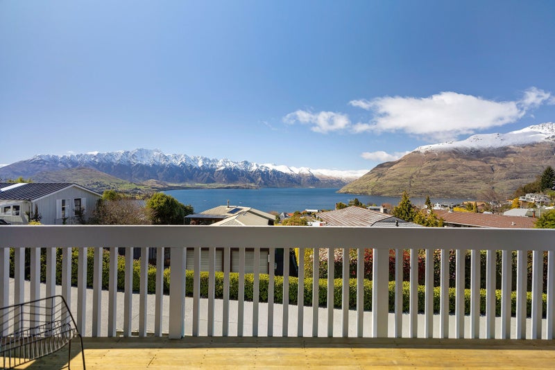 36B Avalon Crescent, Fernhill, Queenstown - Carousel 1