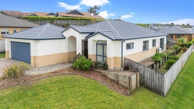 109 Tauranga Place, Orewa, Orewa - Carousel 1