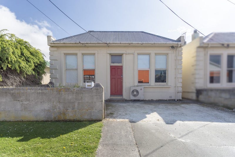8 Dee Street, Oamaru - Carousel 1