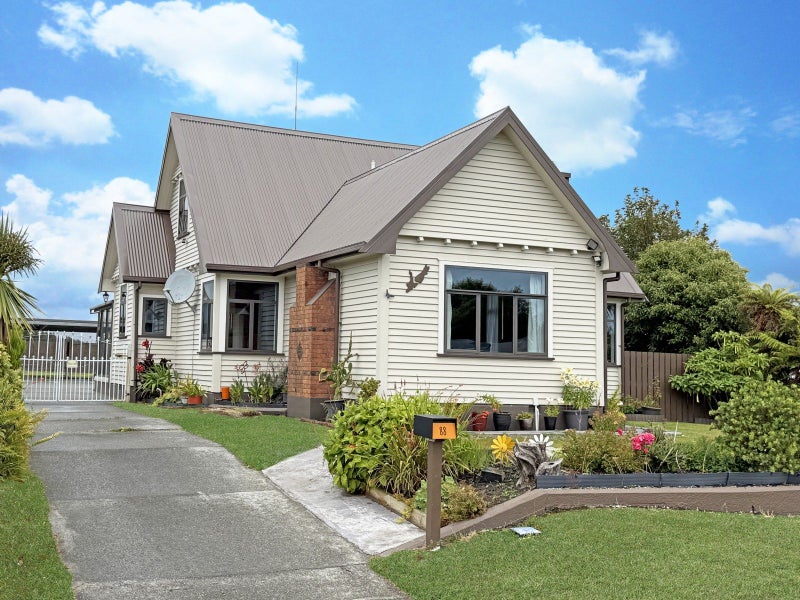88 Jollie Street, Hokitika - Carousel 1