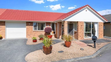 5/262 Centreway Road, Orewa, Orewa - Carousel 1