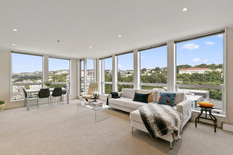 P1/163 The Terrace, Wellington Central, Wellington - Carousel 2