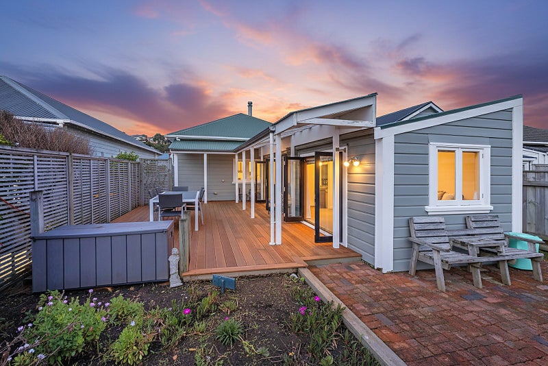 32 Salek Street, Kilbirnie, Wellington - Carousel 1