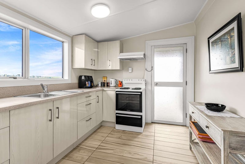 7 James Street, Kensington, Timaru, Canterbury - Carousel 2