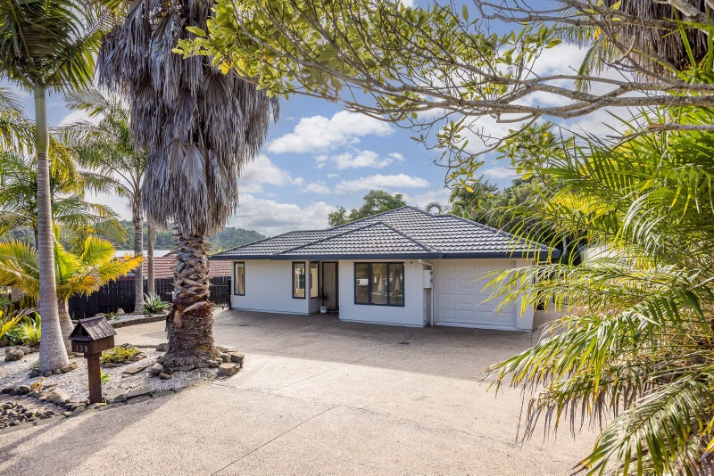 139 Roberta Crescent, Orewa, Orewa - Carousel 1