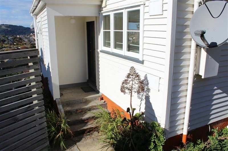 29 Prospect Bank, Wakari, Dunedin - Carousel 2