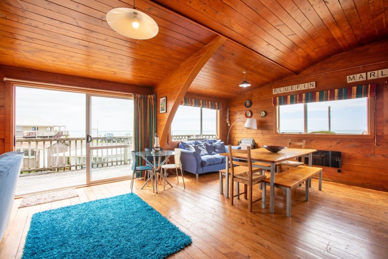 61 Akitio Esplanade, Pongaroa - Carousel 2
