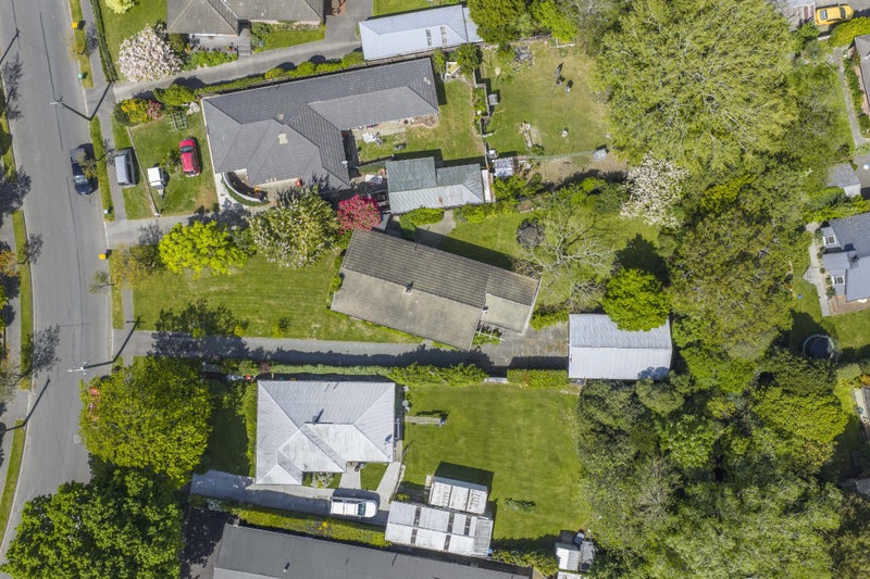 37 Sevenoaks Drive, Bryndwr, Christchurch - Carousel 28