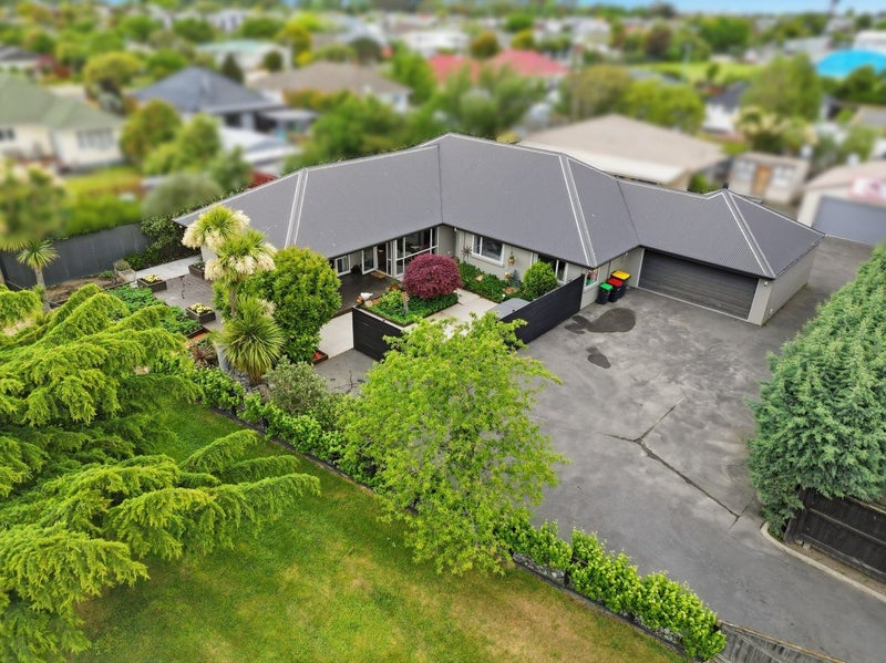 8 Matangi Street, Hei Hei, Christchurch - Carousel 1