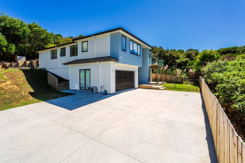 10 Awaiti Way, Orewa, Orewa - Carousel 1