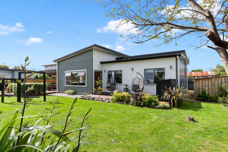 34A Dublin Street, Martinborough - Carousel 1