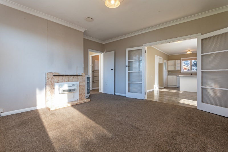 56 Shamrock Street, Takaro, Palmerston North - Carousel 2