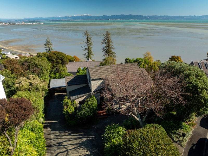 3 Ruffell Place, Atawhai, Nelson - Carousel 1