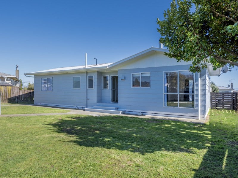 33 Perth Street, Levin, Levin - Carousel 1