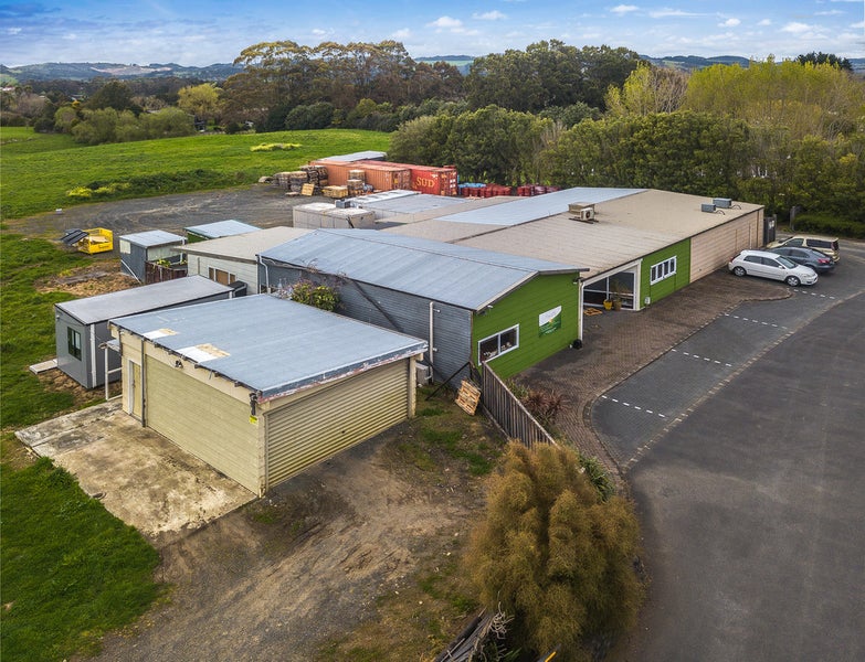 520 Great South Road, Rosehill, Papakura - Carousel 11