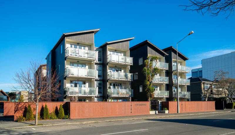 11/136 Salisbury Street, Christchurch Central, Christchurch - Carousel 1