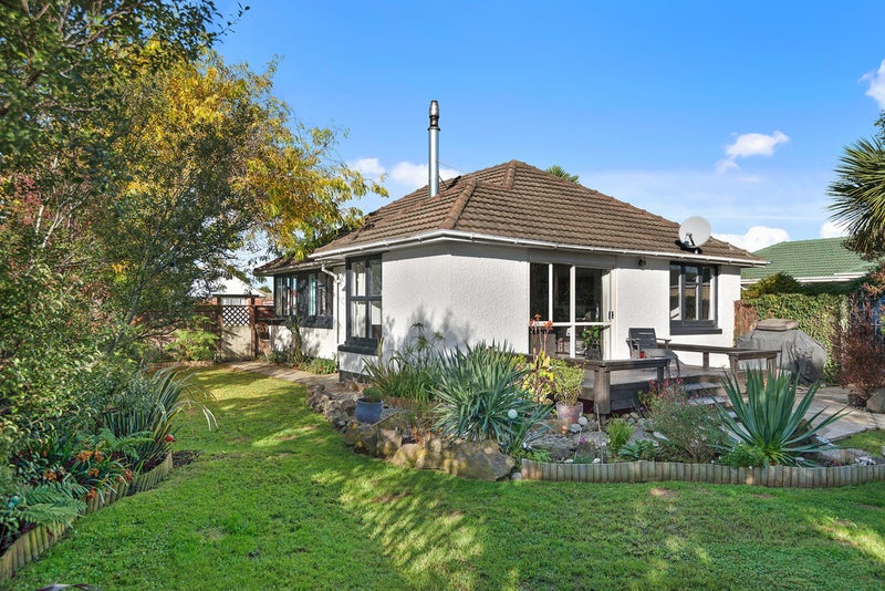 29 Fenchurch Street, Redwood, Christchurch - Carousel 1