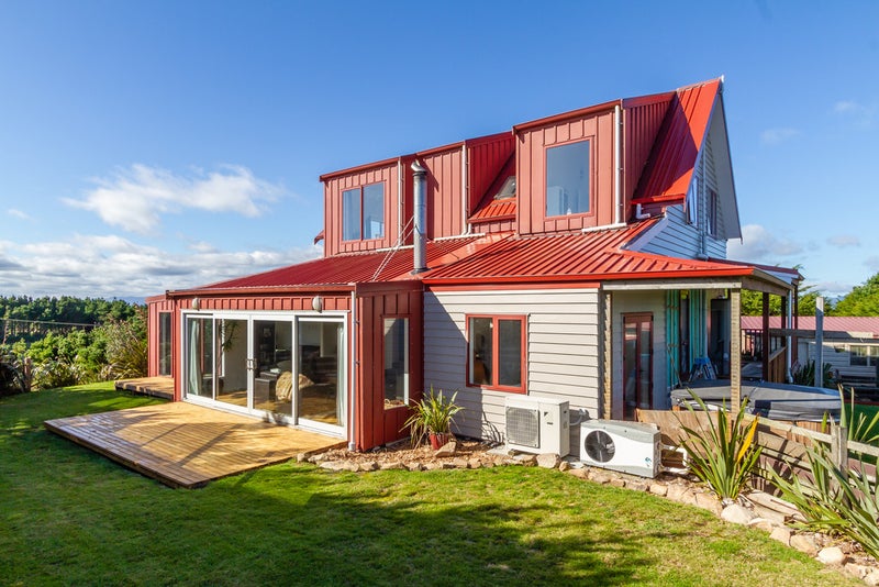529 Horokiwi Road, Horokiwi, Wellington - Carousel 2