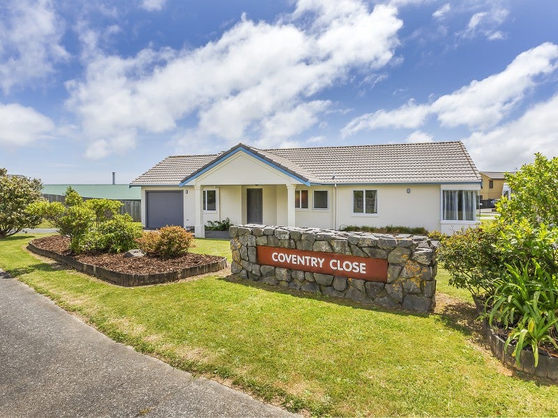 Property Valuation for 2 Coventry Close, Ascot Park, Porirua Trade Me