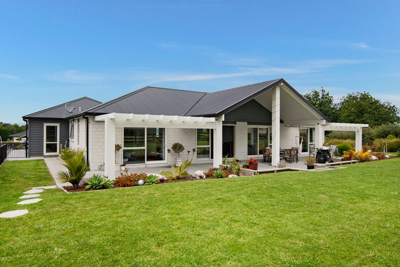 Property Valuation for 10 Summerfield Way, Parahaki, Whangarei Trade