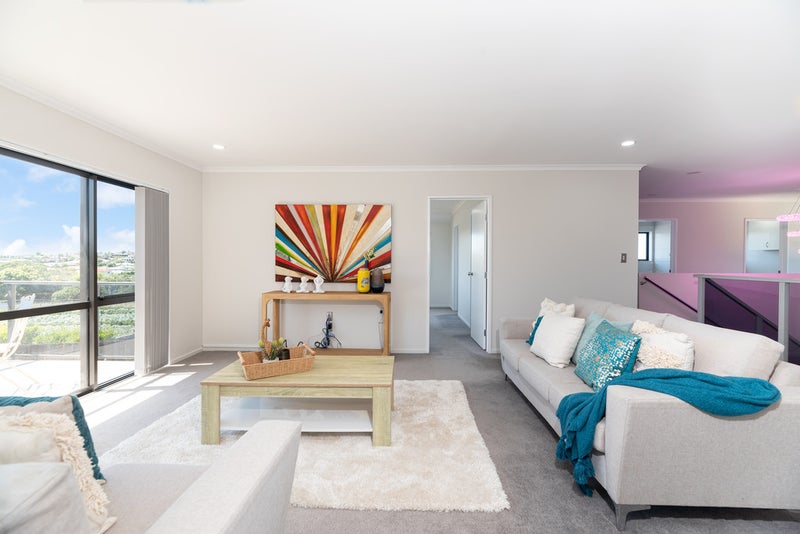 63 Lake Panorama Drive, Henderson, Auckland - Carousel 2