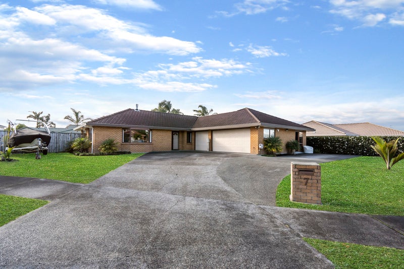 Property Valuation for 7 Aristoy Close, Conifer Grove, Takanini Trade