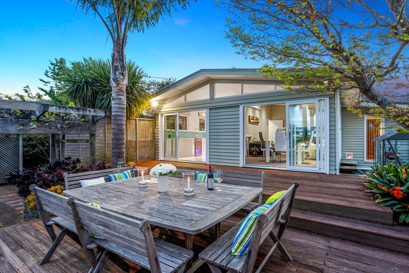 42 Wendover Road, Glendowie, Auckland - Carousel 1