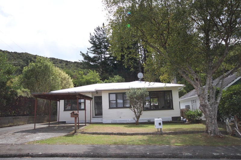 44 Lees Grove, Wainuiomata, Lower Hutt - Carousel 9