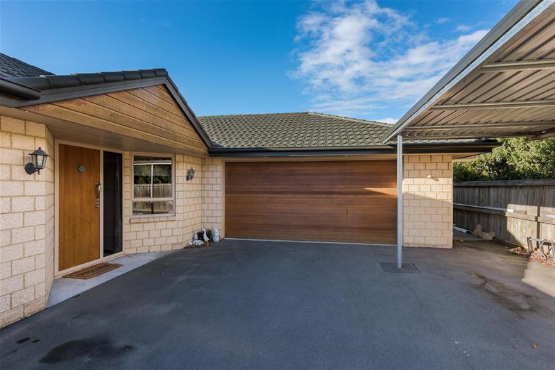 8 Hilton Place, Blenheim - Carousel 18