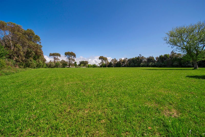 7A Onaero Beach Road, Onaero, Waitara - Carousel 7