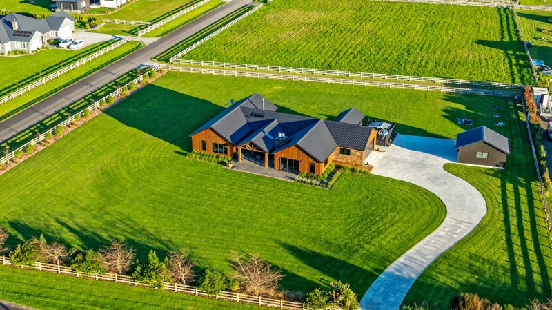 2 Pheasant Lane, Aokautere - Carousel 1