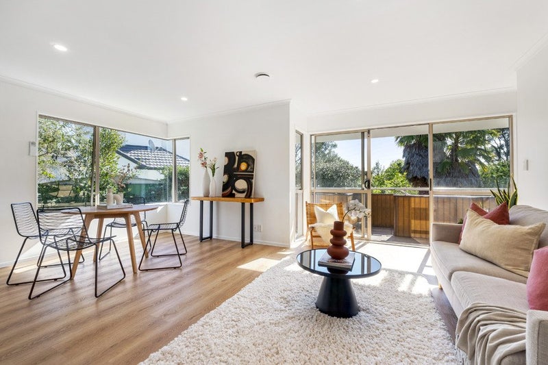 6/17 Matata Street, Blockhouse Bay, Auckland - Carousel 2