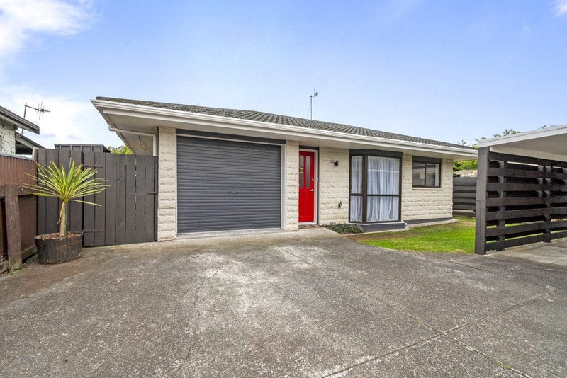 20A Queen Street, Feilding, Feilding - Carousel 1