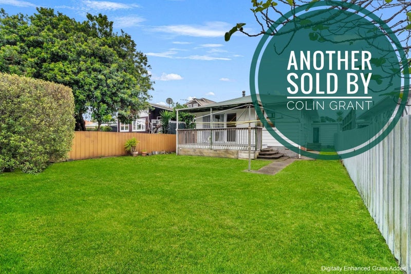 14B Doment Crescent, Orewa, Orewa - Carousel 1