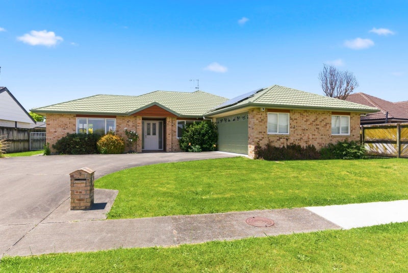 7 Tainui Street, Levin, Levin - Carousel 1