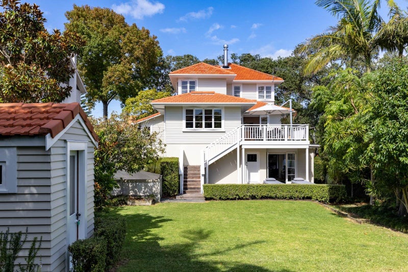 18 Bay Road, St Heliers, Auckland - Carousel 1