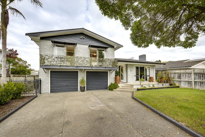 26 Surrey Street, Taradale, Napier - Carousel 21