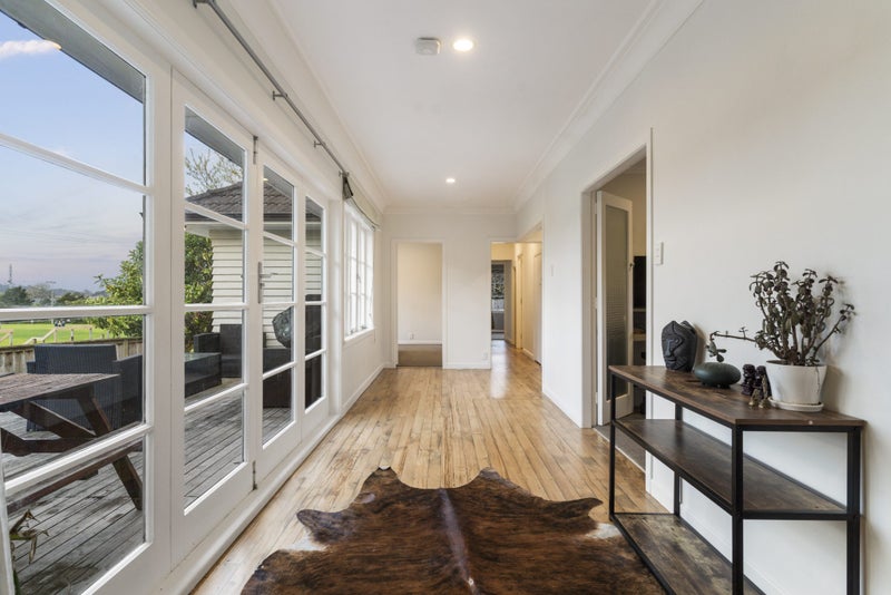 20A Princes Street, Riverhead, Riverhead - Carousel 2