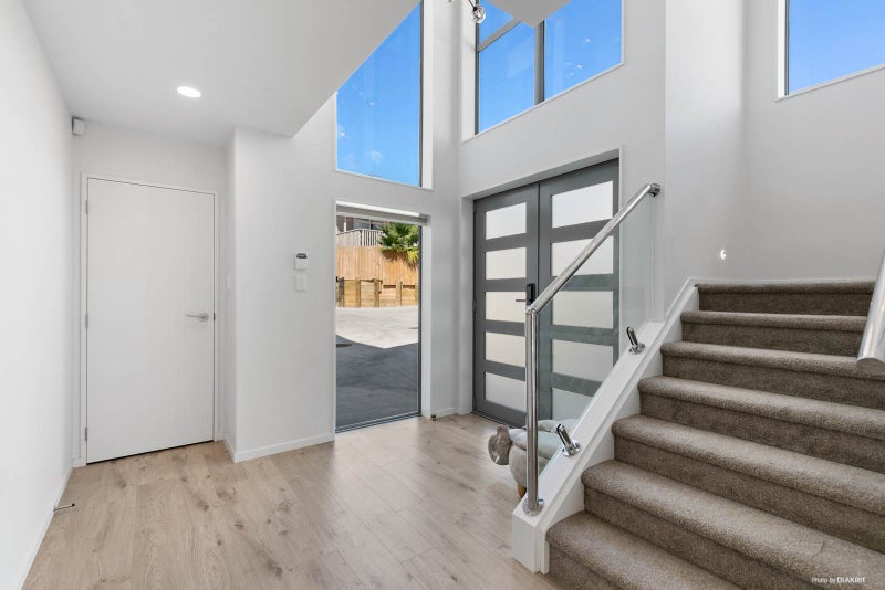 58A Blockhouse Bay Road, Avondale, Auckland - Carousel 1