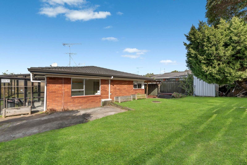 124A Barrack Road, Mount Wellington, Auckland - Carousel 1