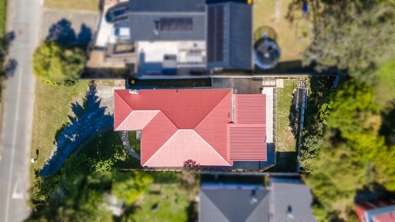 64 Helston Road, Paparangi, Wellington - Carousel 19