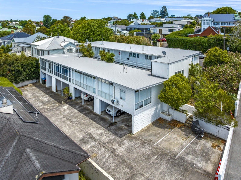 67 St Vincent Avenue, Remuera, Auckland - Carousel 1