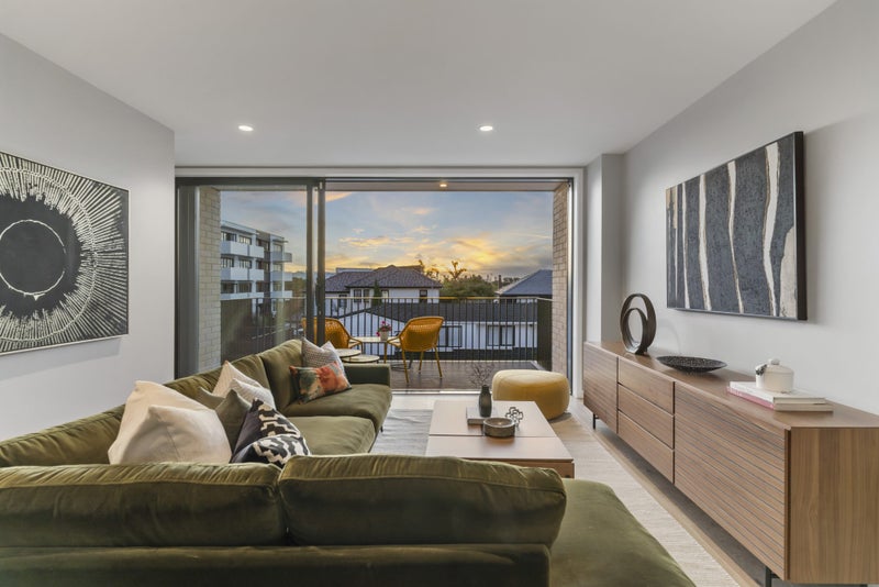 6/245 Kepa Road, Mission Bay, Auckland - Carousel 2