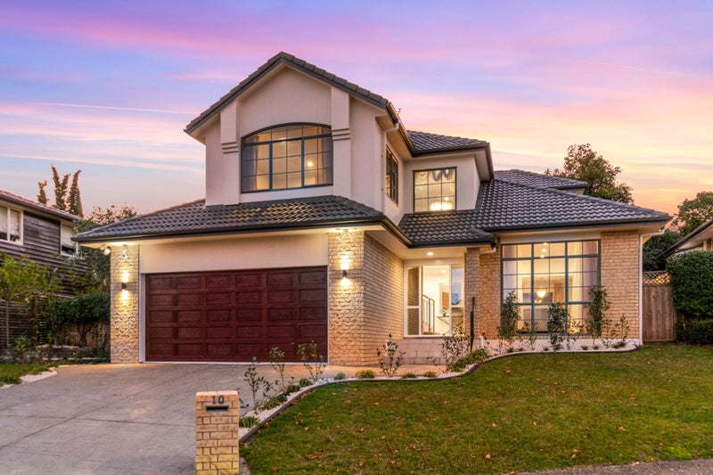 10 Rosepark Crescent, Remuera, Auckland - Carousel 1