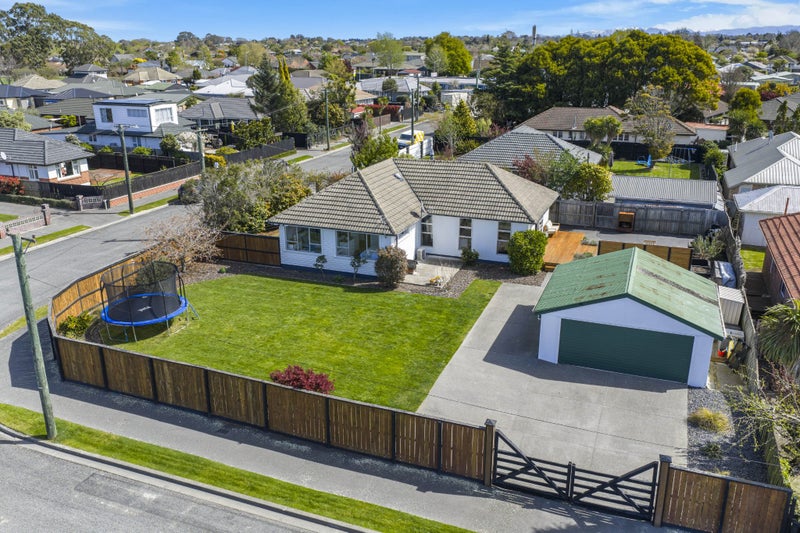 10 Jocelyn Street, Casebrook, Christchurch - Carousel 22