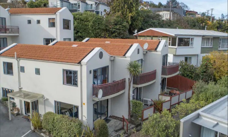 17D Boundary Street, Queenstown, Queenstown - Carousel 1