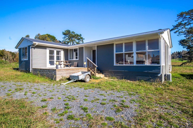51 Steen Road, Waitakaruru, Pokeno - Carousel 2