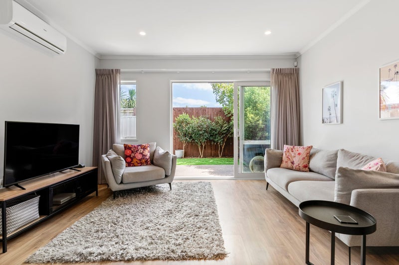 105A Taniwha Street, Wai o Taiki Bay, Auckland - Carousel 1